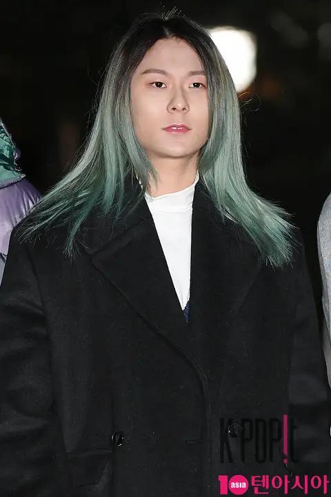 Limitless, Jang Moon-bok — Music Bank Arrival — 2019-11-29