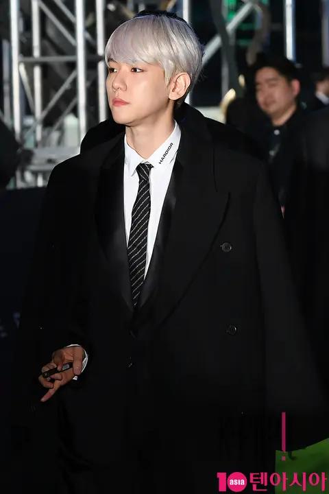 EXO, Baekhyun — 6 Underground Green Carpet