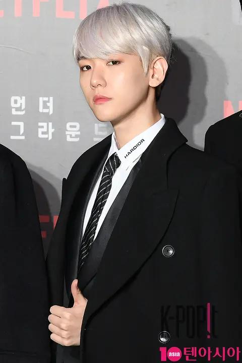 EXO, Baek Hyun — 6 Underground Green Carpet