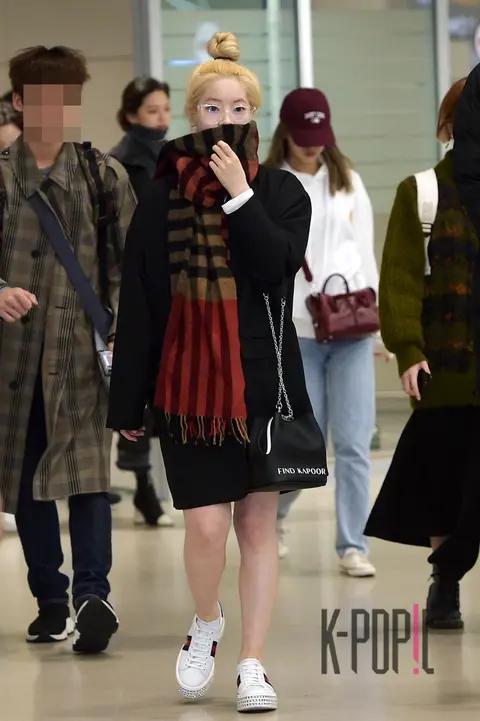 TWICE, Dahyun (TWICE) — Airport