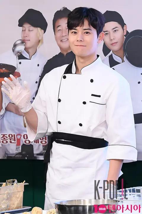 Kim Dong-jun — Delicious Rendezvous Press Conference