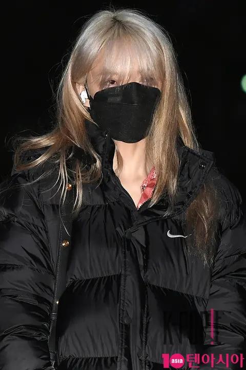 AOA, Jimin — Music Bank Arrival
