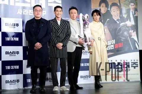 Group Photo 4 — Mr. Joo Production Briefing