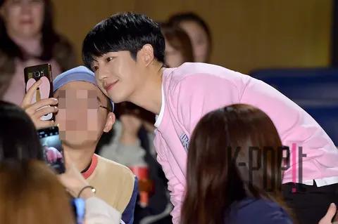 Jung Hae-in — Sidong Stage Greeting