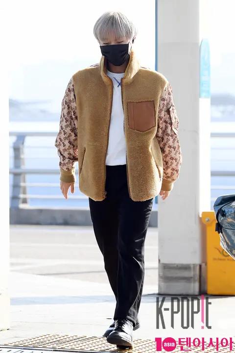 Park Ji-hoon — Airport