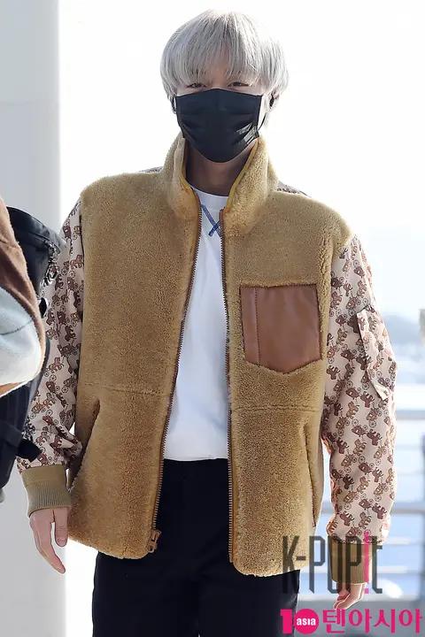 Park Ji-hoon — Airport