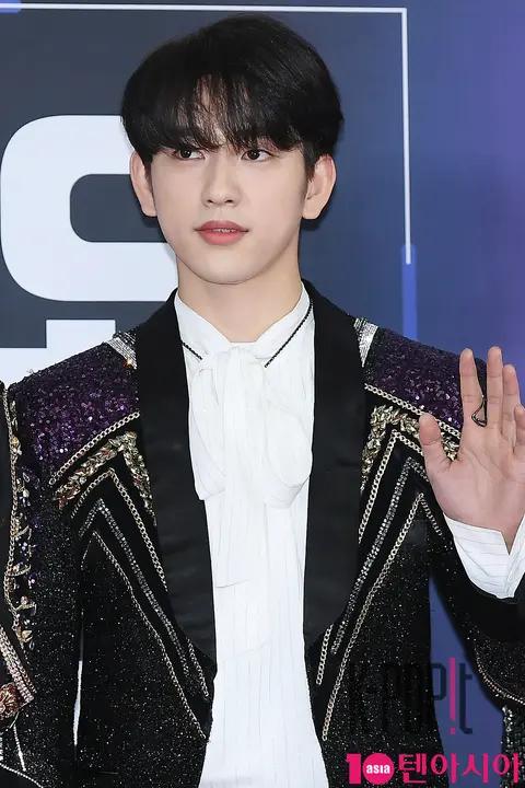GOT7, Jinyoung — SBS Gayo Daejeon