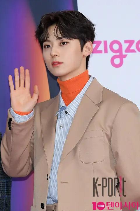 NU'EST, Hwang Min-hyun — SBS Gayo Daejeon