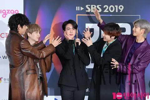 BTS, Jin 1 — SBS Gayo Daejeon