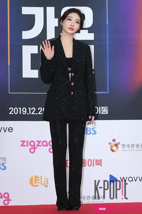 CHUNG HA — SBS Gayo Daejeon