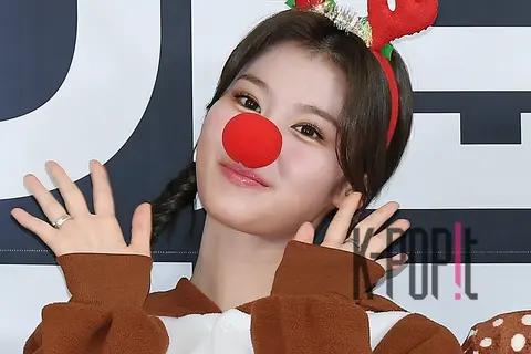 TWICE, Sana — SBS Gayo Daejeon
