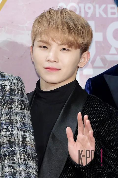 SEVENTEEN, Woozi — 2019 KBS Song Festival