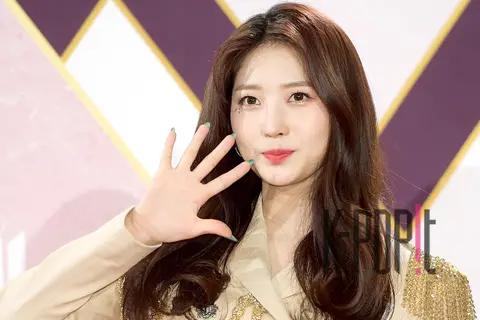 EVERGLOW, Si-hyun — 2019 KBS Song Festival