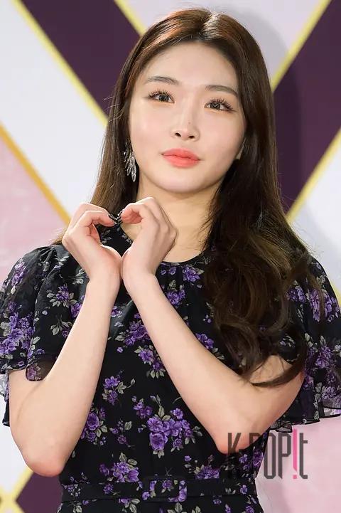 CHUNG HA — 2019 KBS Song Festival