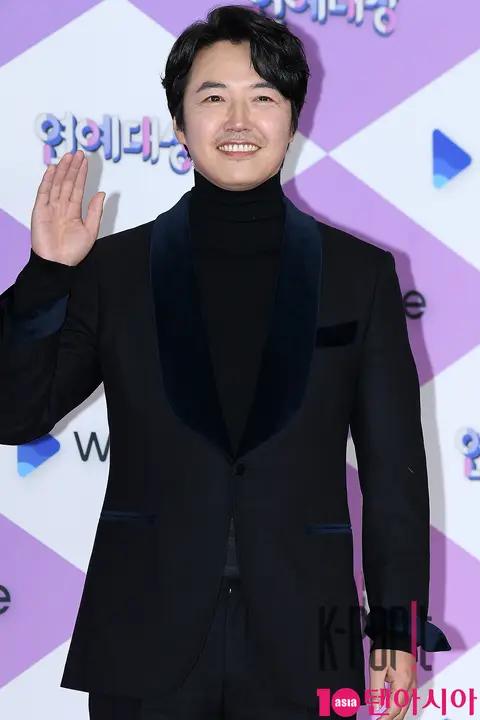 Yun Sang-hyun 1 — SBS Entertainment Awards