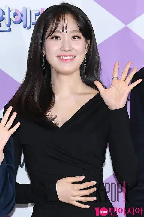 Joo Si-eun — SBS Entertainment Awards