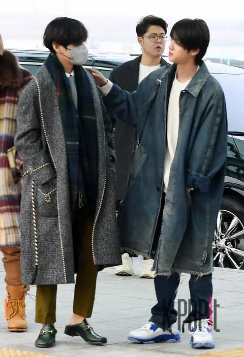BTS, V, Jin (BTS) — Airport