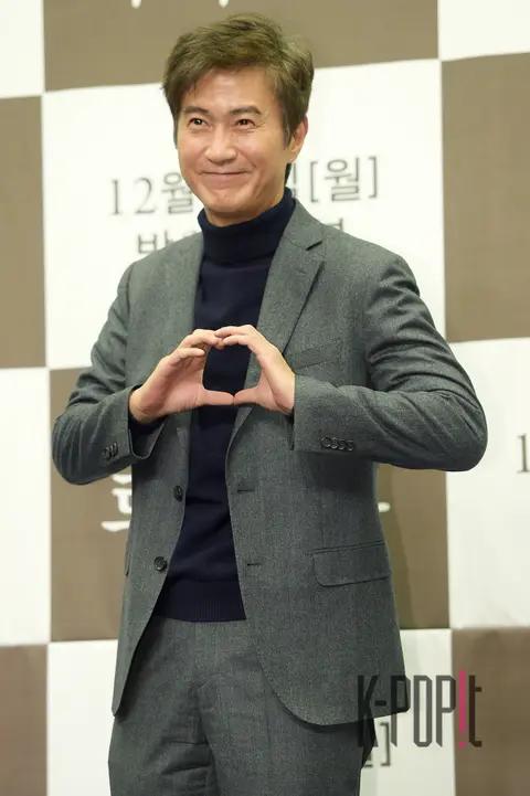 Ahn Nae-sang 1 — Luwak Human Production Briefing — 2019-12-30