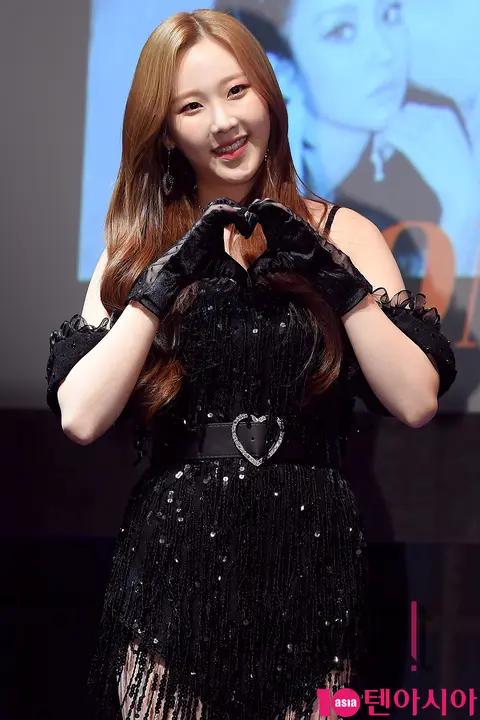 MOMOLAND, Na Yoon — MOMOLAND Showcase