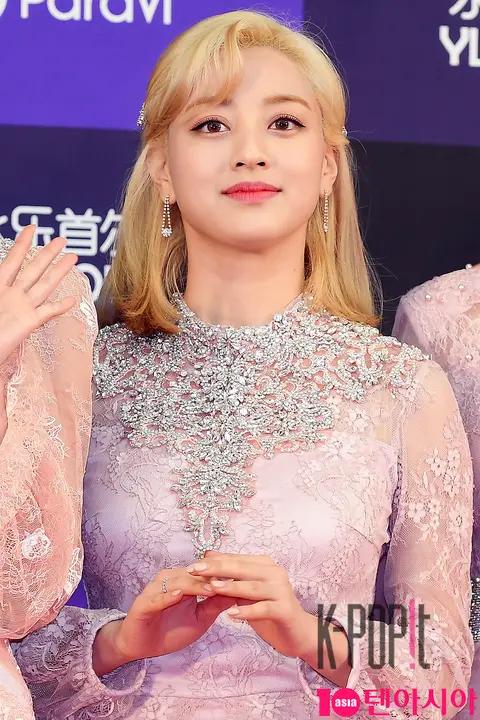 TWICE, Jihyo — Golden Disc Awards
