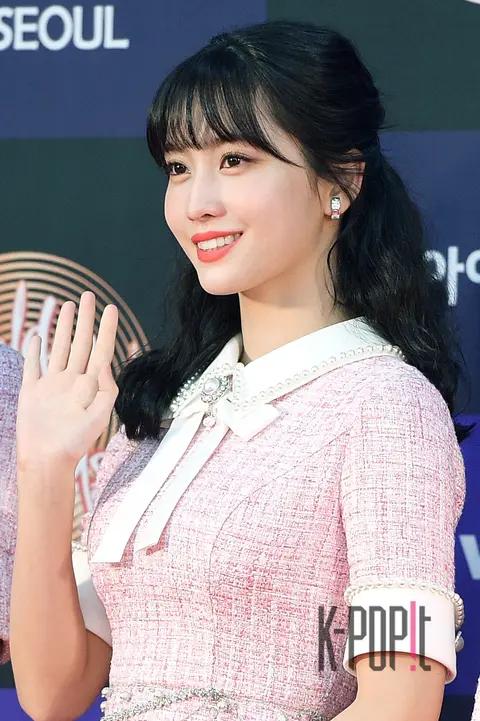 TWICE, Momo (TWICE) — Golden Disc Awards