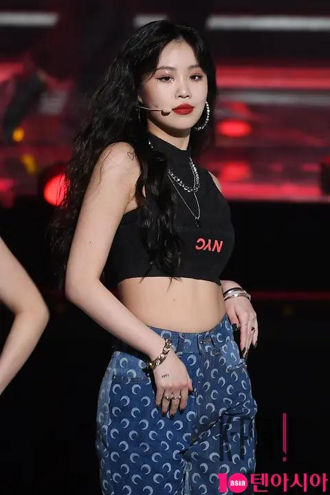 (G)I-DLE, Sujin — Gaon Chart Music Awards Internal