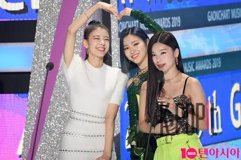 ITZY, Lia, Ryujin (ITZY), Yeji — Gaon Chart Music Awards Internal
