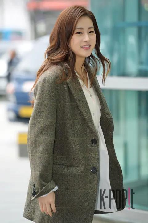 Kang So-ra — Two O'Clock Escape Cult Two Show Arrival
