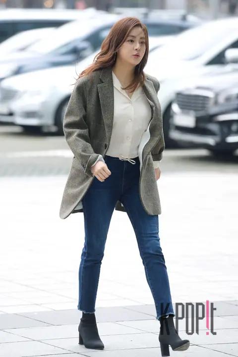 Kang So-ra 4 — Two O'Clock Escape Cult Two Show Arrival
