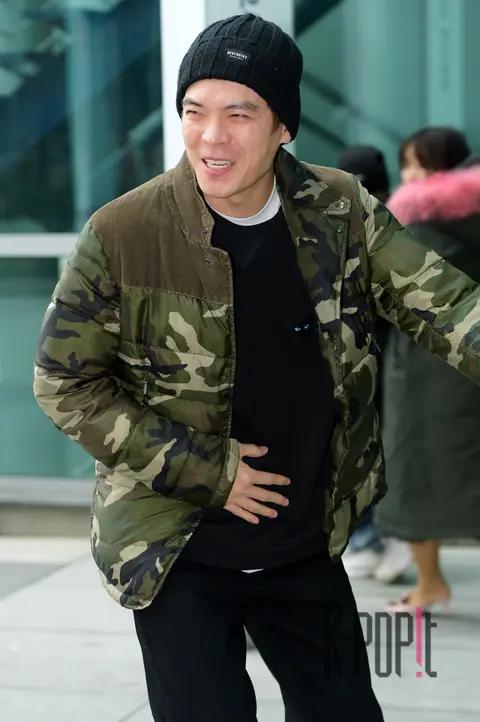 Kim Sung-o — Two O'Clock Escape Cult Two Show Arrival