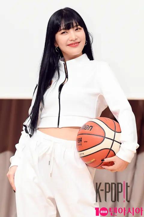 Red Velvet, Joy — Handsome Tigers Production Briefing — 2020-01-09