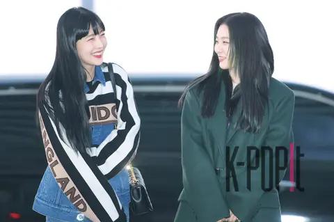 Red Velvet, Joy, Seulgi — Airport