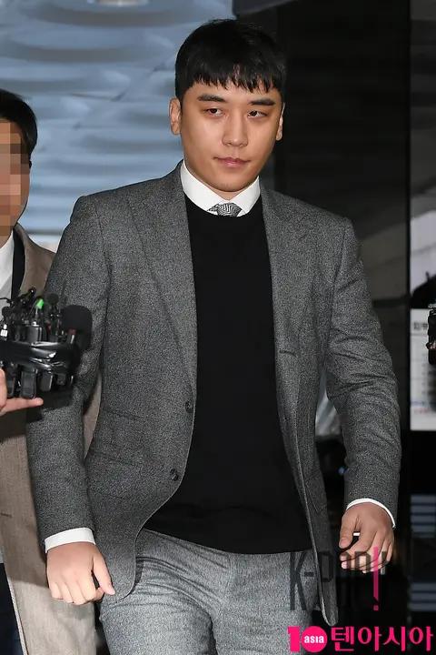 Seung-ri — Seungri Court