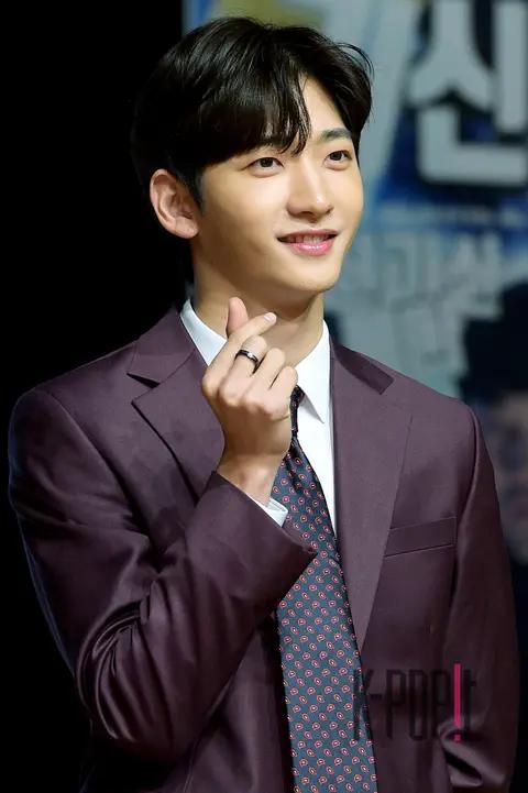 Hong Eun-ki — Living with Ghosts Production Briefing