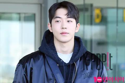 Nam Joo-hyuk 7 — Airport