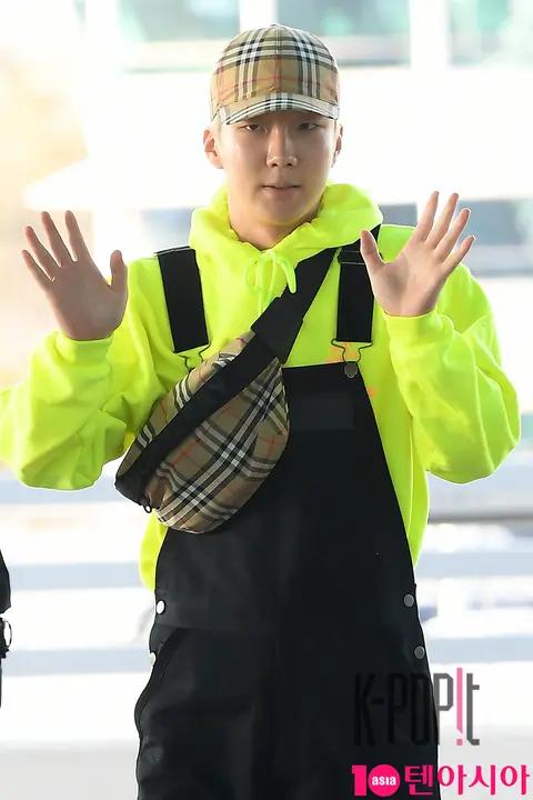 WINNER, Lee Seung-hun — Airport