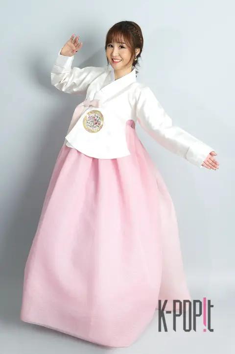 Yun Soo-hyun — Yoon Su-hyun Hanbok Visit Interview
