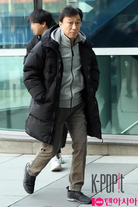 Lee Sung-min (2) — Radio Arrival