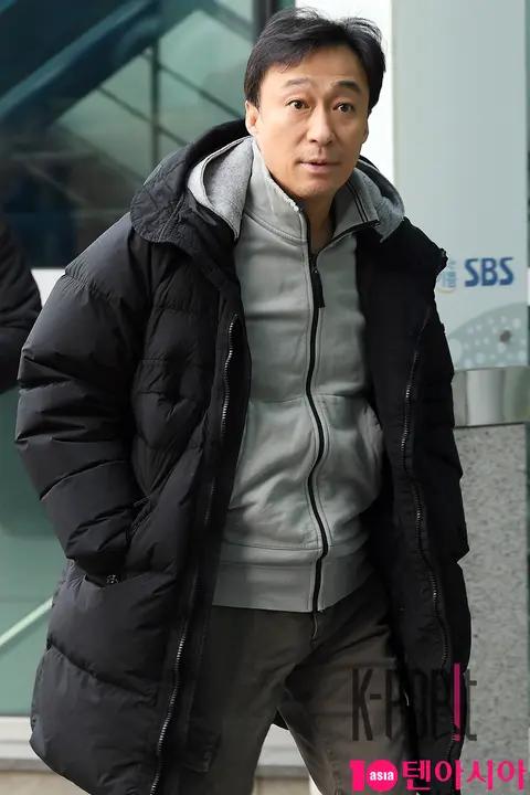 Lee Sung-min — Radio Arrival