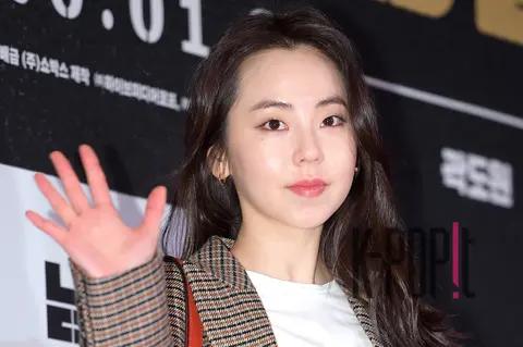 Ahn So-hee 4 — The Confidants VIP Premiere