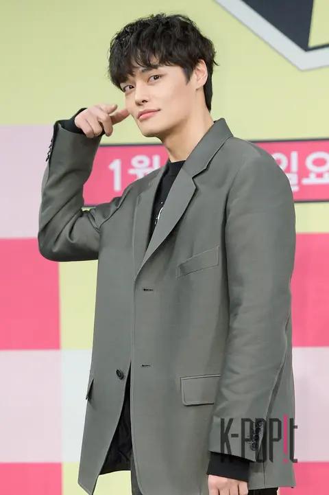 Jang Hyuk — Gaturi Gaturi Production Briefing