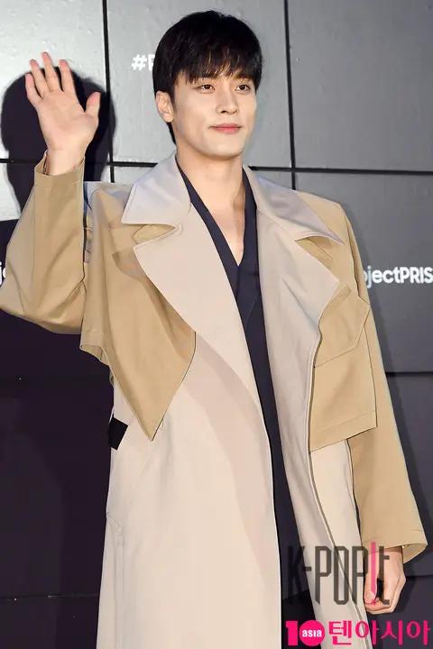 Sung-hun 1 — Samsung Grande Launch