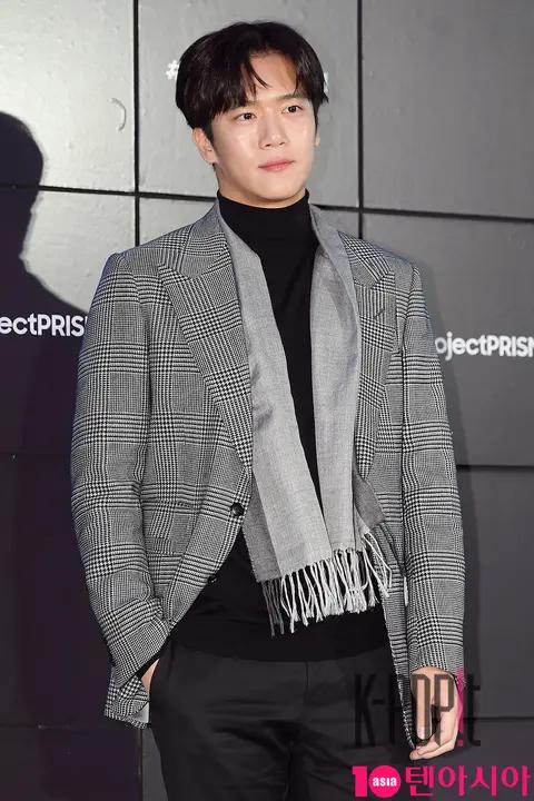Ha Seok-jin — Samsung Grande Launch