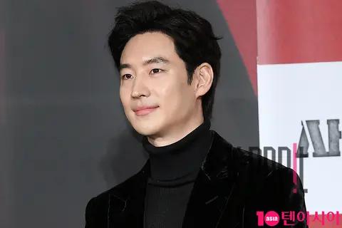 Lee Je-hoon 1 — Time of the Hunt Production Briefing