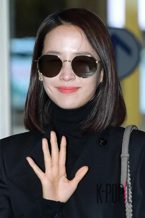 Jo Yeo-jeong — Airport