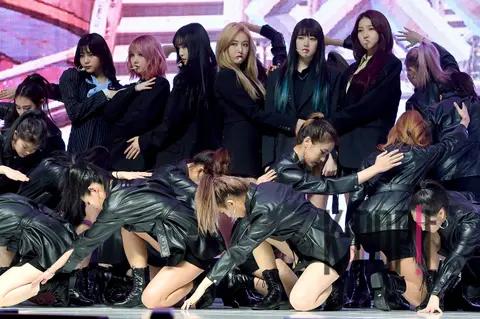 Group Photo 3 — GFRIEND Showcase