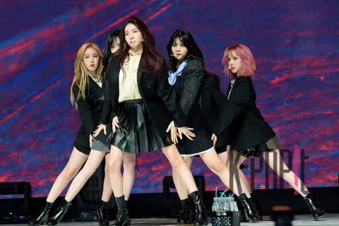 Group Photo 4 — GFRIEND Showcase