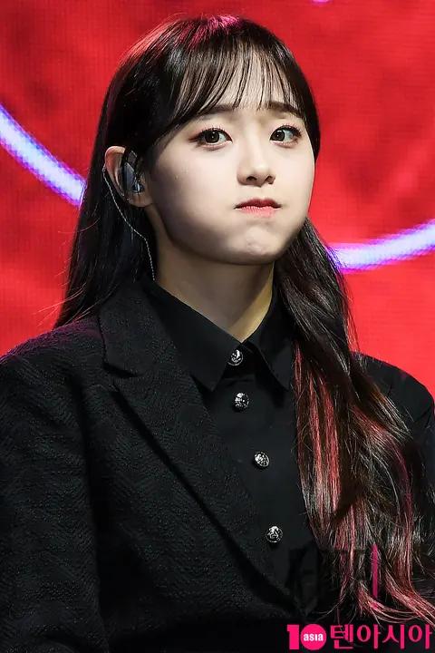 LOONA, Chuu 2 — LOONA Showcase