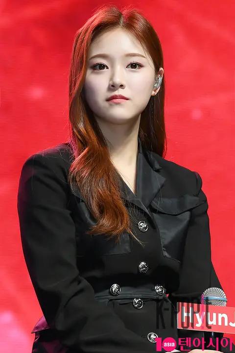 LOONA, Hyun Jin (2) — LOONA Showcase