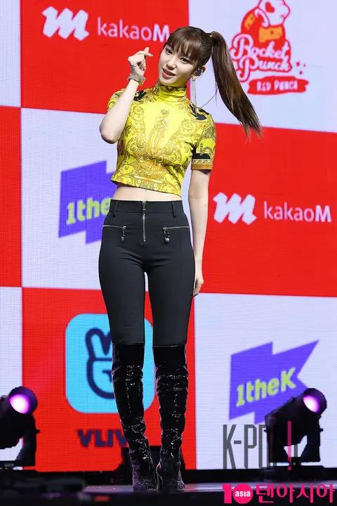 Rocket Punch, Suyoon — Rocket Punch Showcase